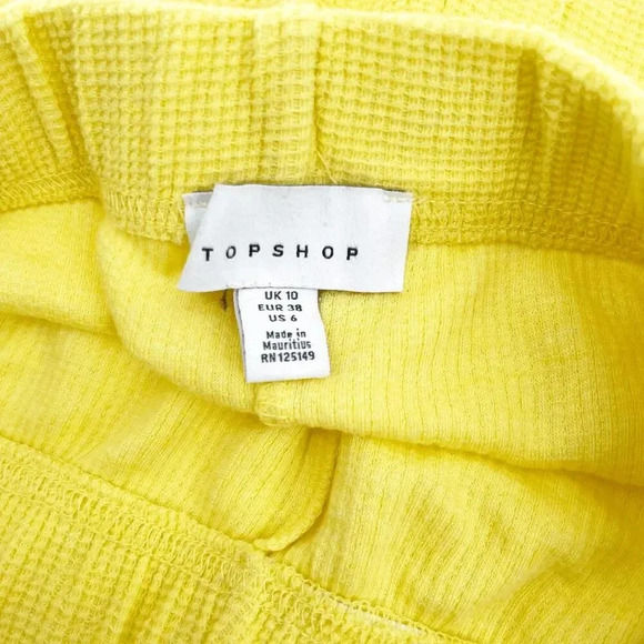 Topshop Waffle Knit Casual Shorts Womens Size 6 Yellow White Drawstring Indoor - Picture 3 of 3
